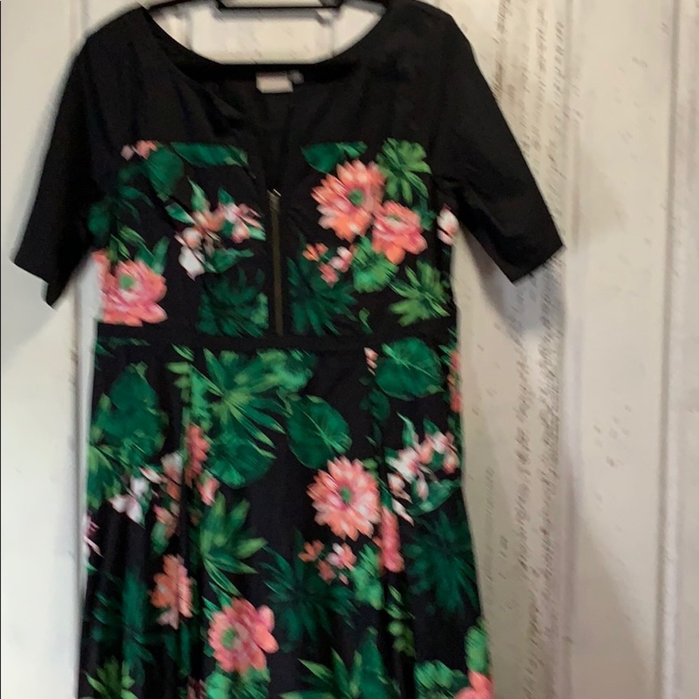 Black green and pink lined cotton dress.